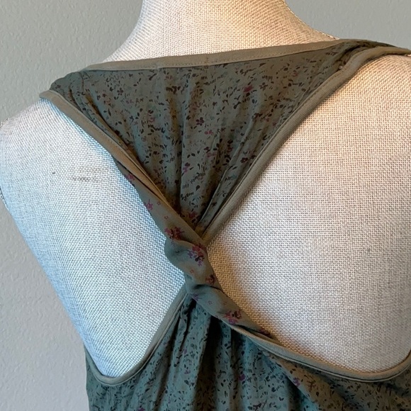 Ella Moss Maxi Dress Forest Green Floral pattern, Cross back - Picture 6 of 8